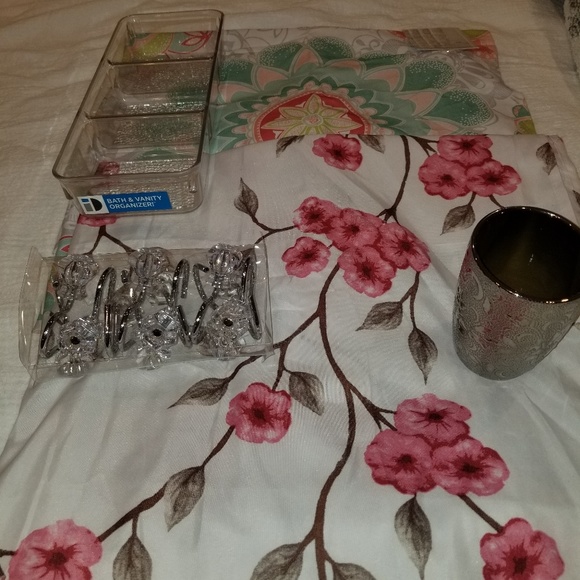 Marshalls Bath 2 Shower Curtains Hooks Misc Item Holders Poshmark
